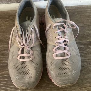 Used - great condition on cloud shoes